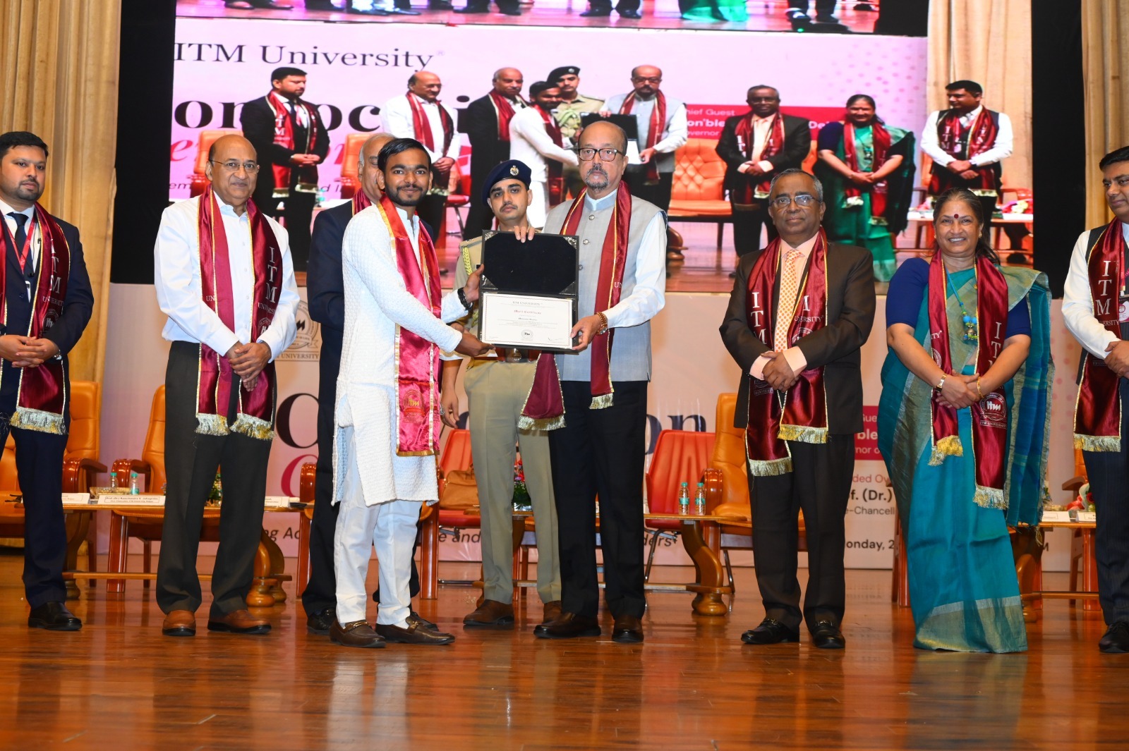 ITM University Convocation 2026: राज्यपाल रमेन डेका ने युवाओं से की अपील, कहा- 'शिक्षा सबसे बड़ा माध्यम, अपने आइडिया को स्टार्टअप में बदलें'